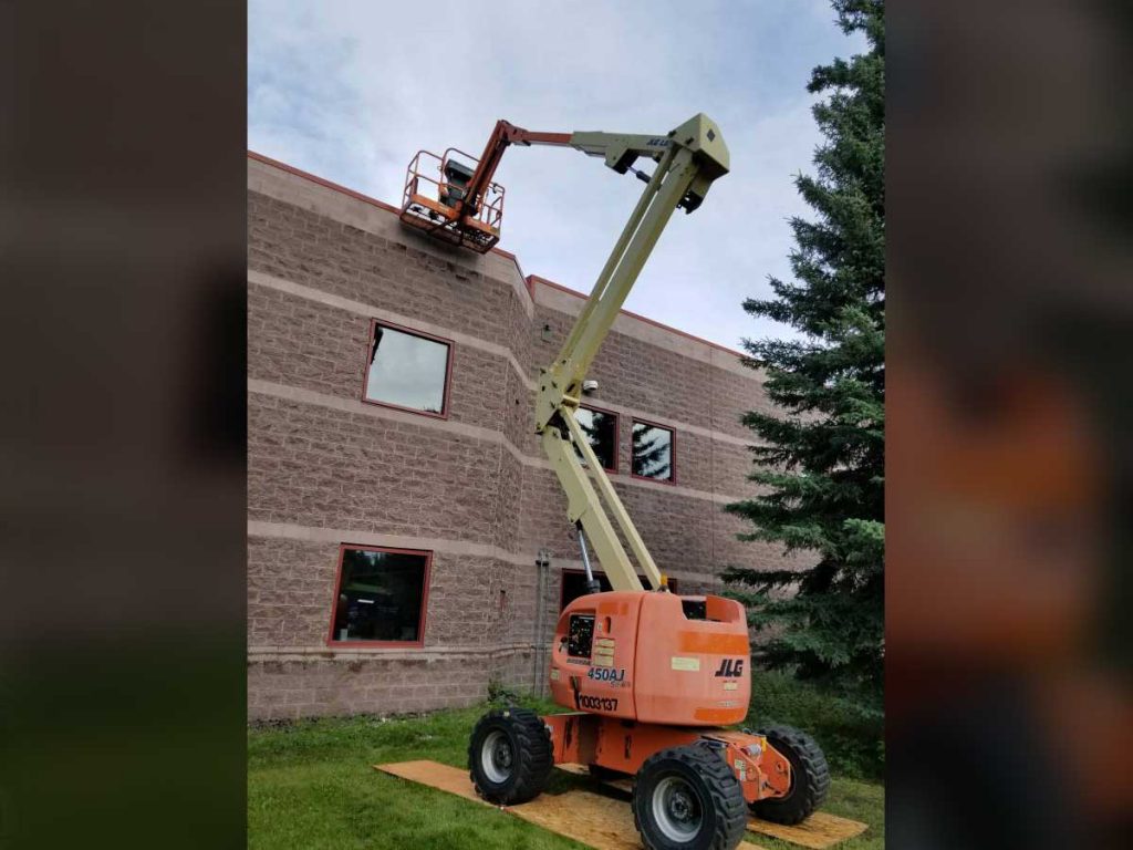 Basket Lift JLG 450AJ L&L Rentals LLC